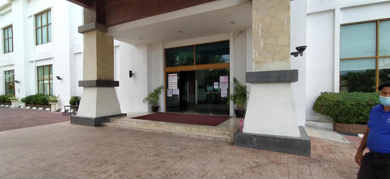 Port Dickson Private Unit Chalet 외부 사진